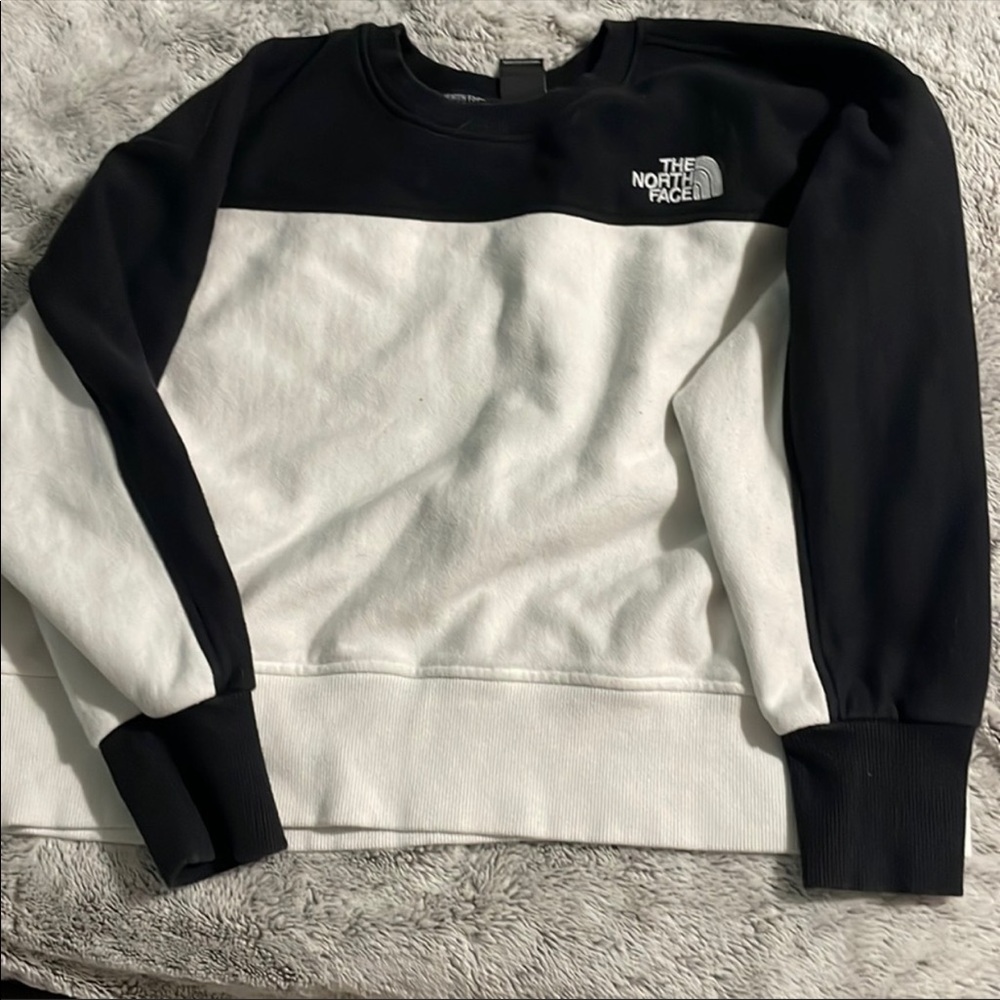 *price is firm* North Face Sweatshirt